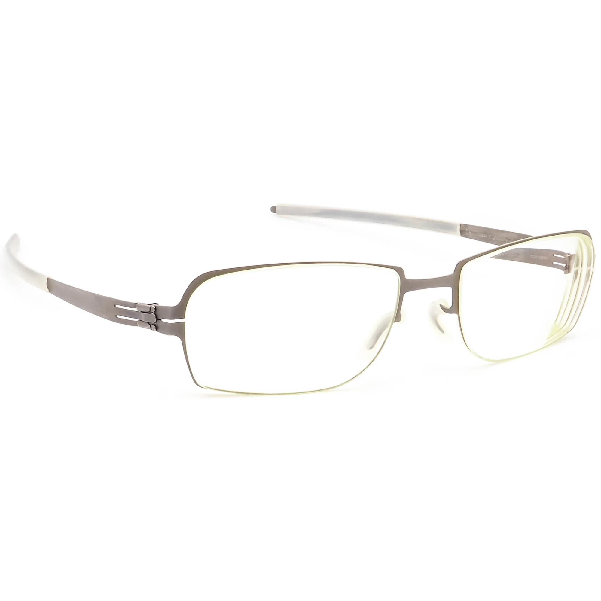 ic! berlin Model Clarke   52□18 145